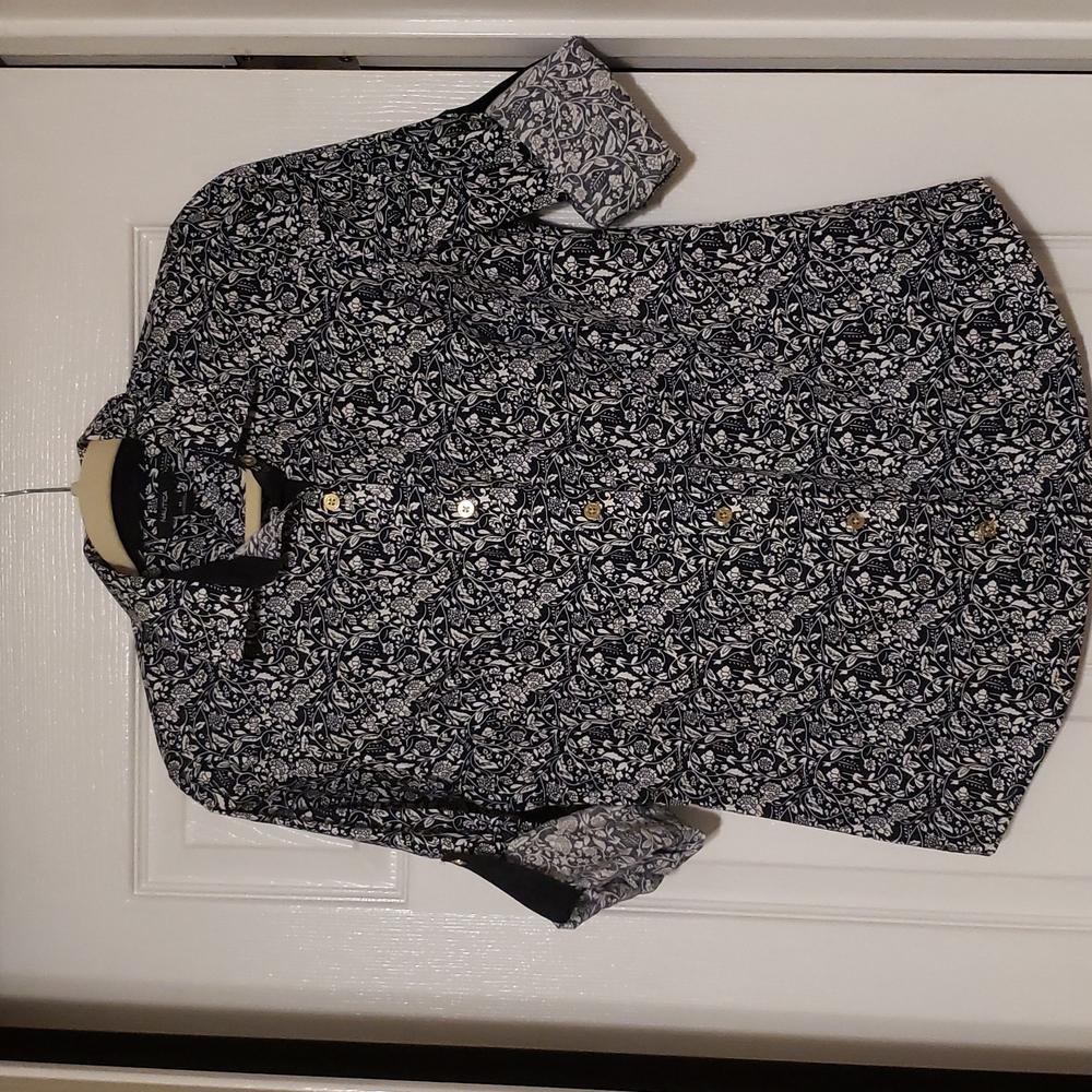 Nautica brand size medium floral button up blouse with adjustable sleeves.